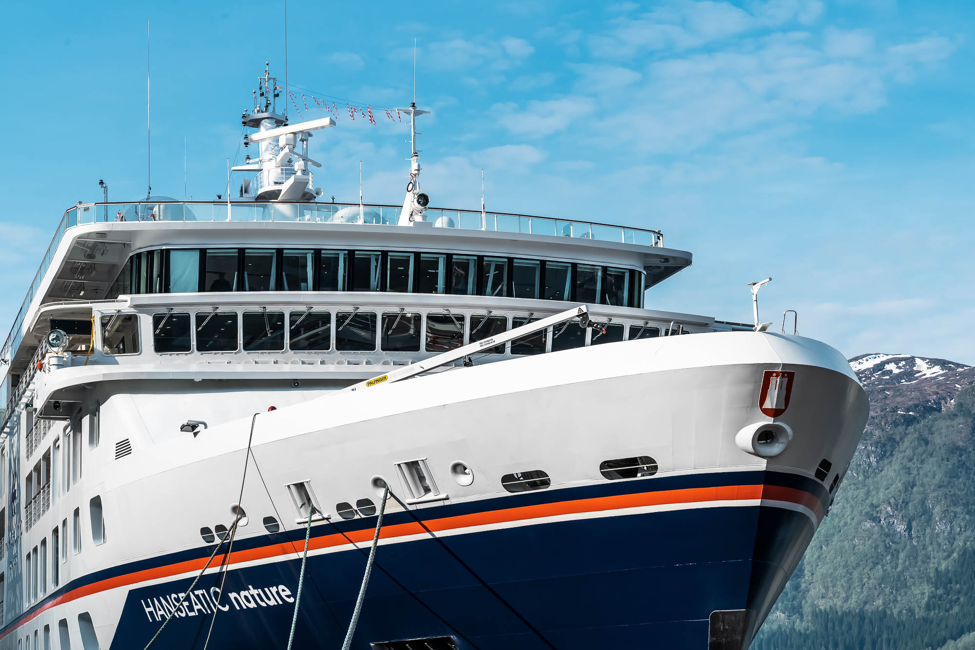 Expeditionskreuzfahrtschiff Hanseatic Nature im Hafen