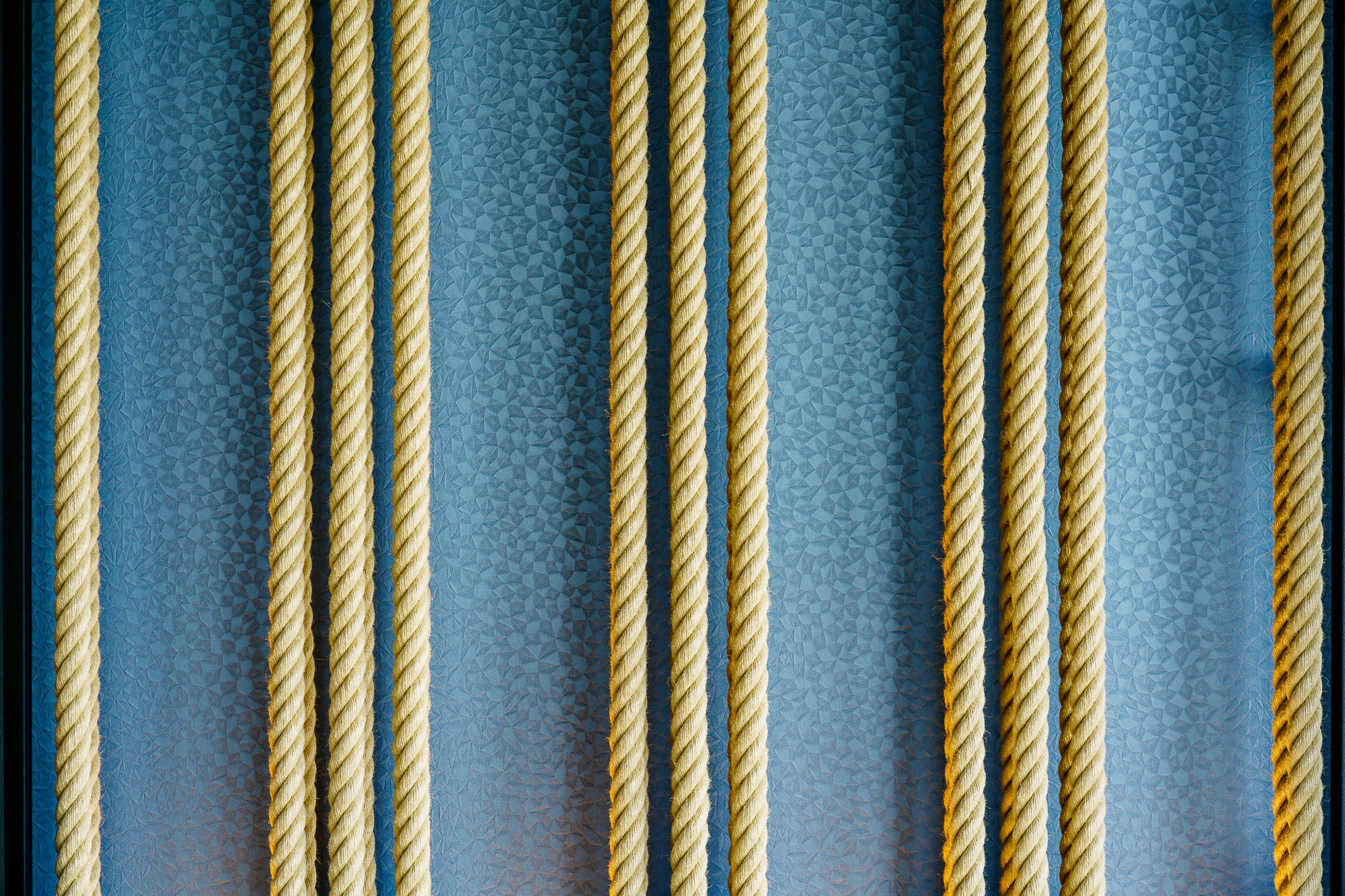 Detail Wanddekoration in der KAI 40 Rooftop Bar